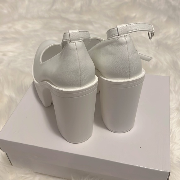 White Babydoll Platform Shoes - Picture 5 of 5